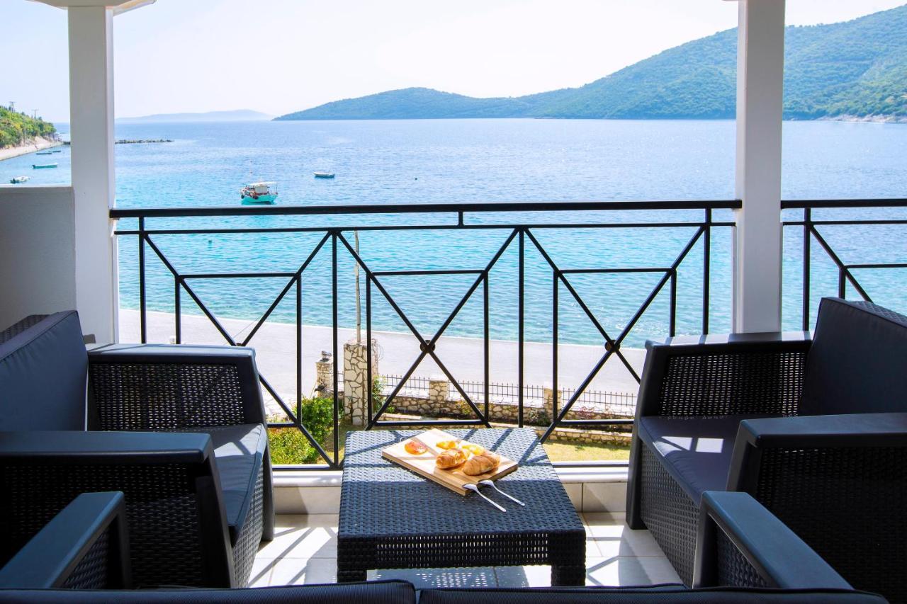 Captain Nick Aparthotel มิกรอส ยาลอส ภายนอก รูปภาพ