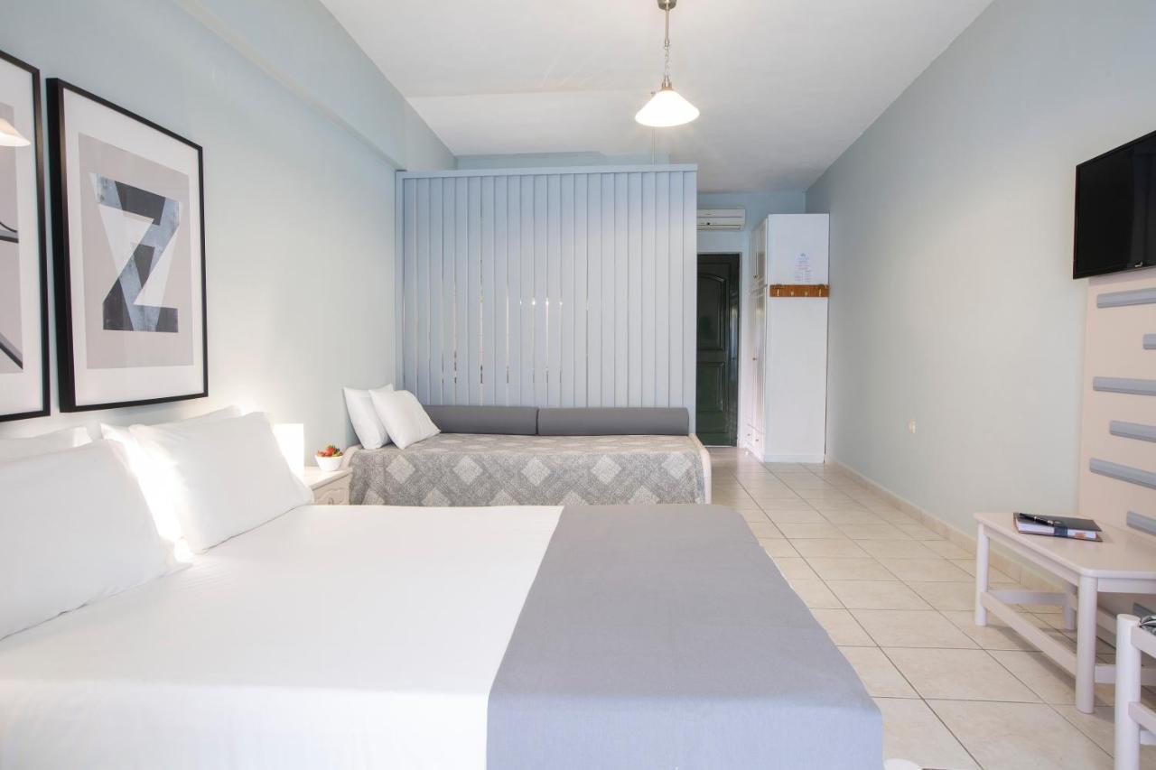 Captain Nick Aparthotel มิกรอส ยาลอส ภายนอก รูปภาพ