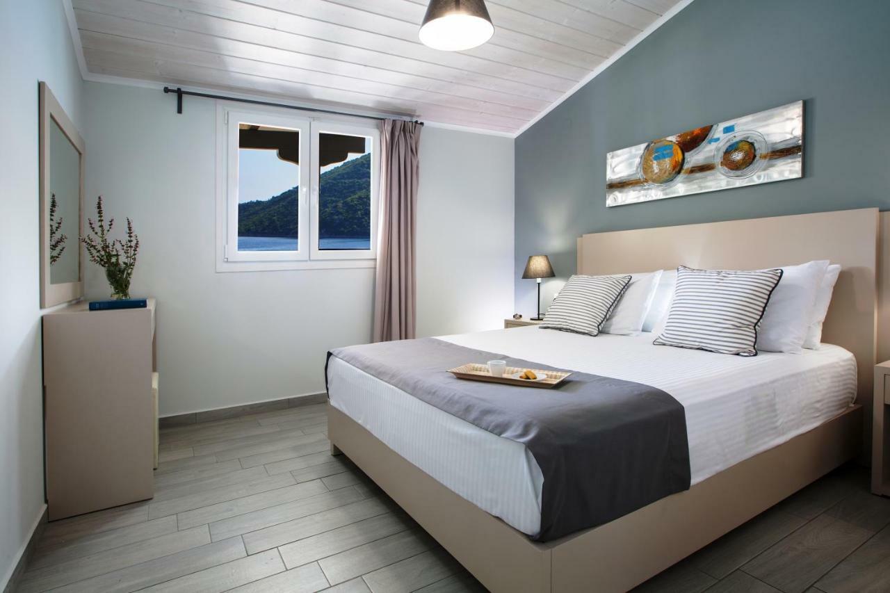 Captain Nick Aparthotel มิกรอส ยาลอส ภายนอก รูปภาพ